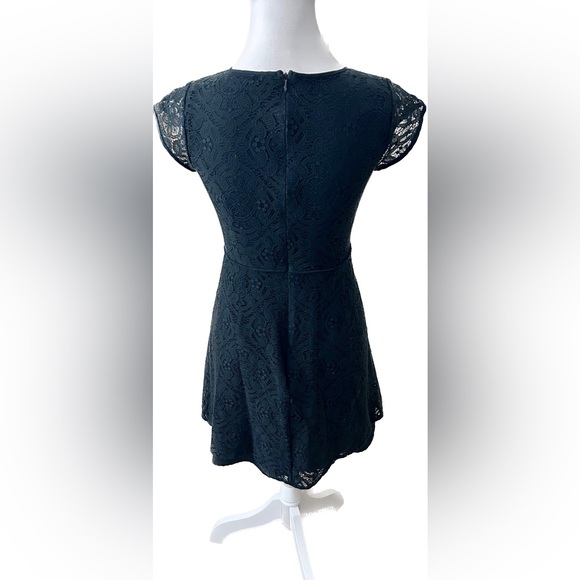 NWOT 🥰 LOFT 🥰 Green Lace A-Line Petite Dress - 4P - Picture 5 of 5